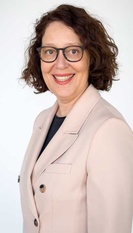 Dr. Christina Berndt